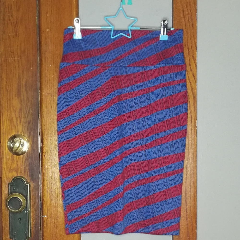 🐶Be a Tiger Queen! NWT Lularoe Cassie XS